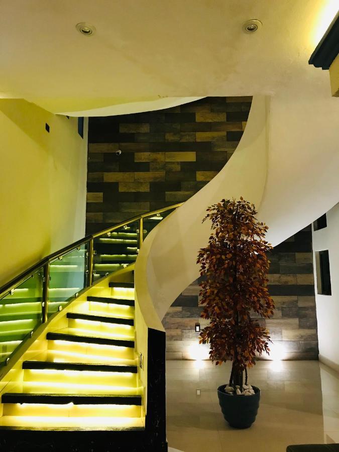Hotel Gol Inn Platinum Сан-Кристобаль-де-Ла-Касас Экстерьер фото